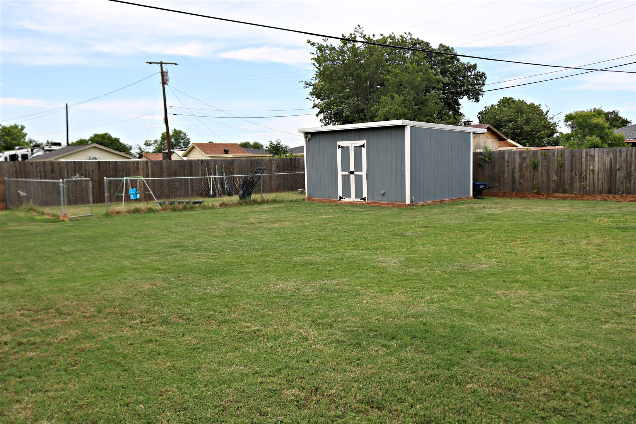 413 W Rogers Wichita Falls TX 76309