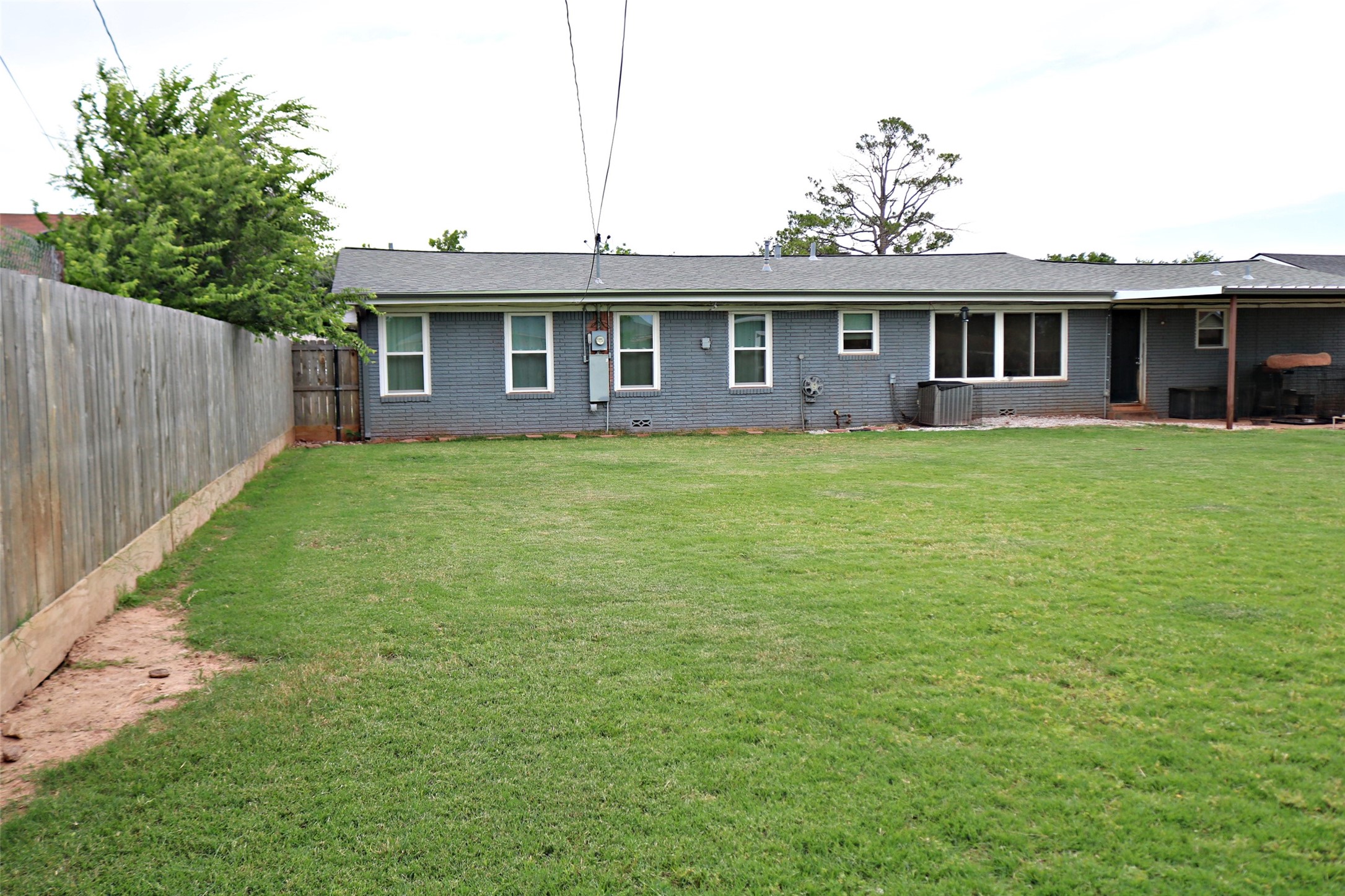 413 W Rogers Wichita Falls TX 76309