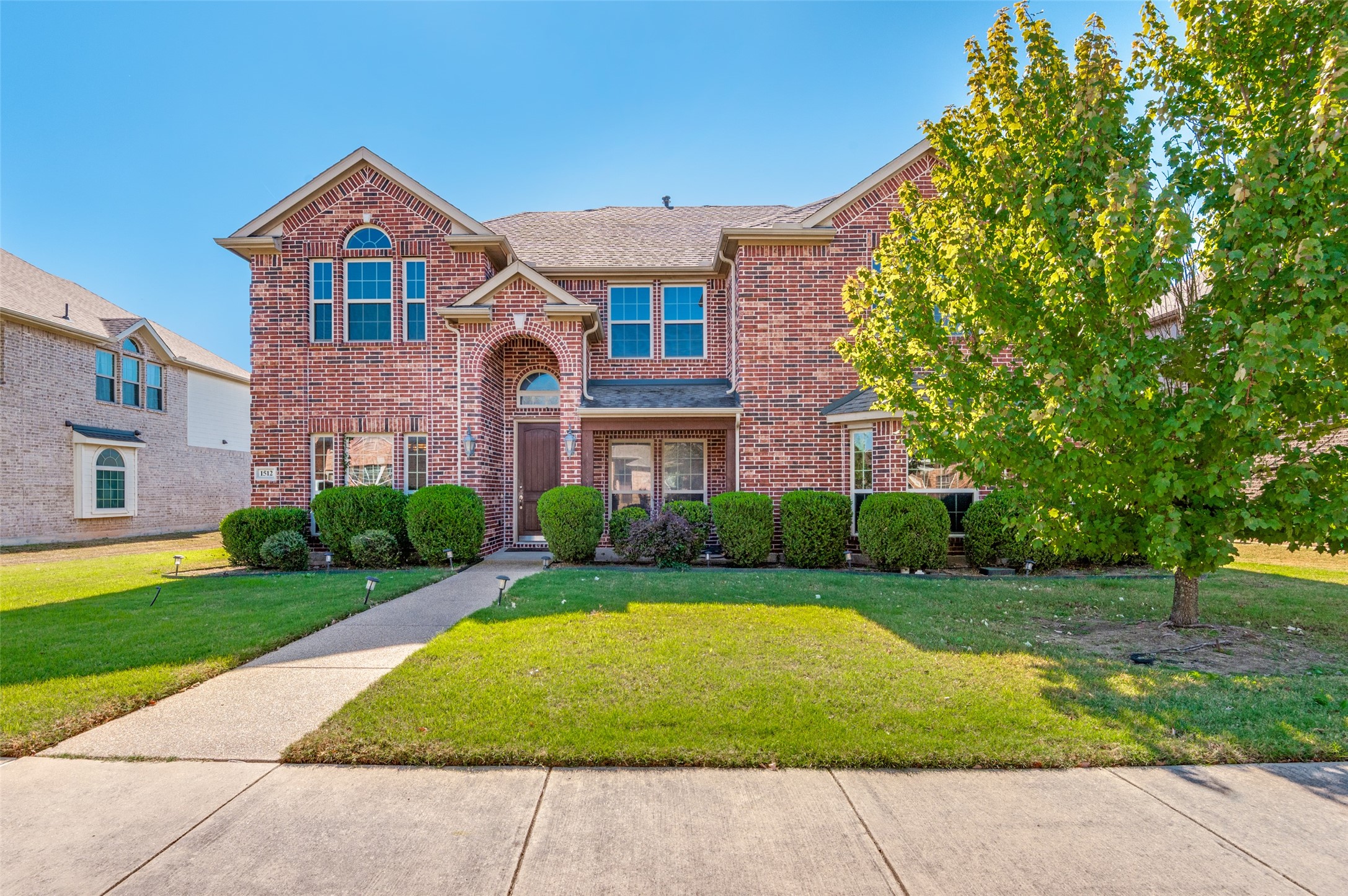 1512 Ruffian Road Desoto TX 75115