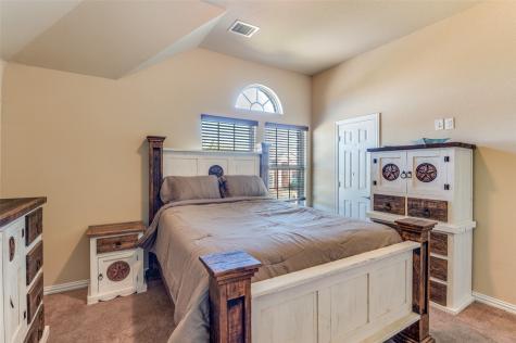 1512 Ruffian Road Desoto TX 75115