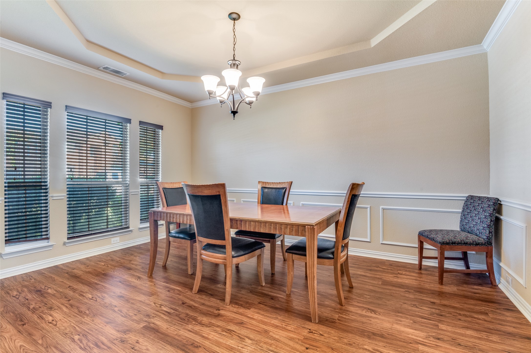 1512 Ruffian Road Desoto TX 75115