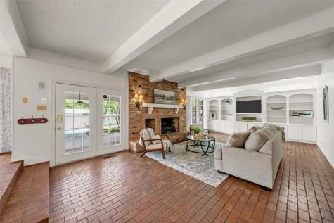 8941 Raven Drive Woodway TX 76712