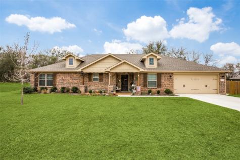 1614 Cheyenne Trail Granbury TX 76048