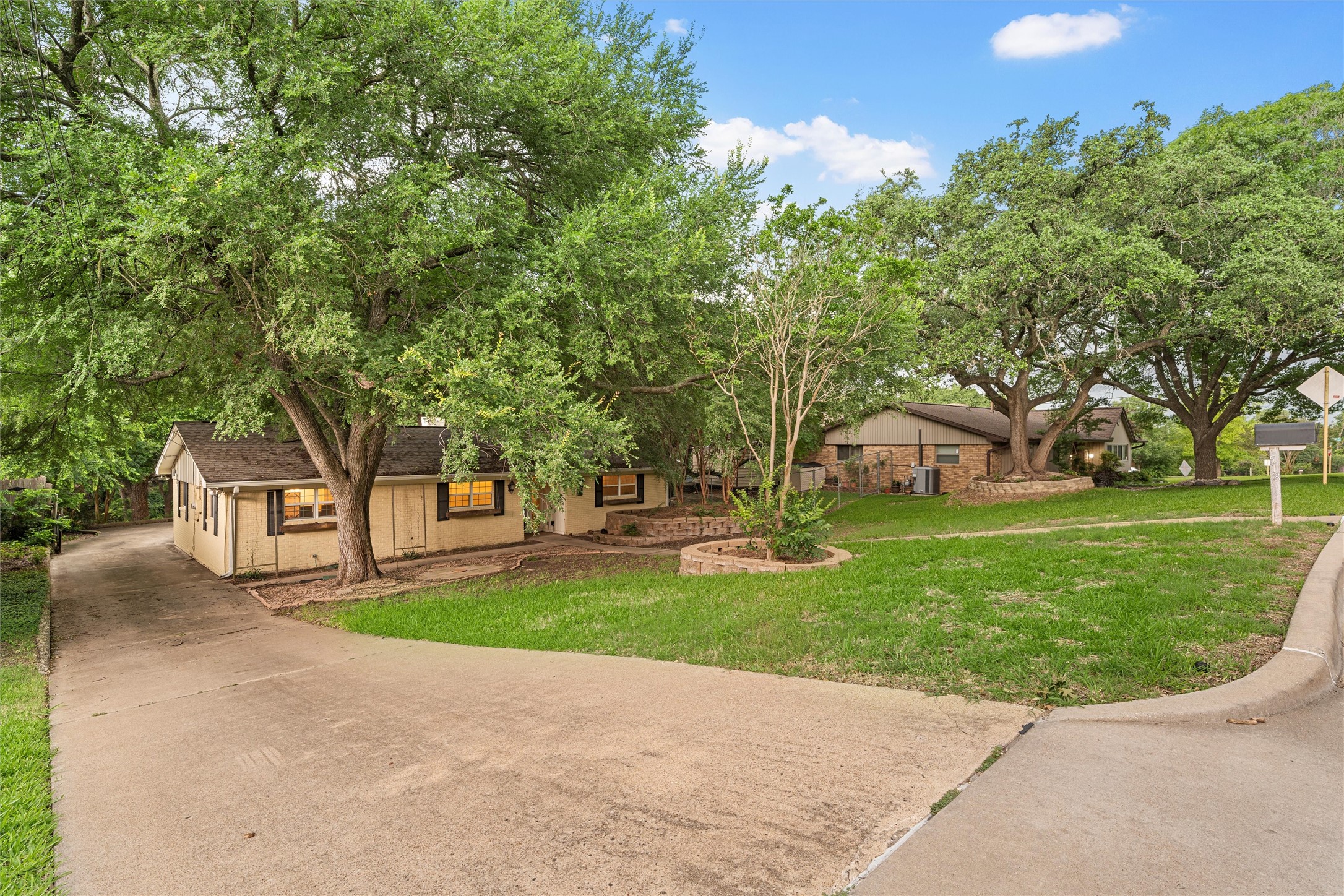 518 Fairway Road Woodway TX 76712