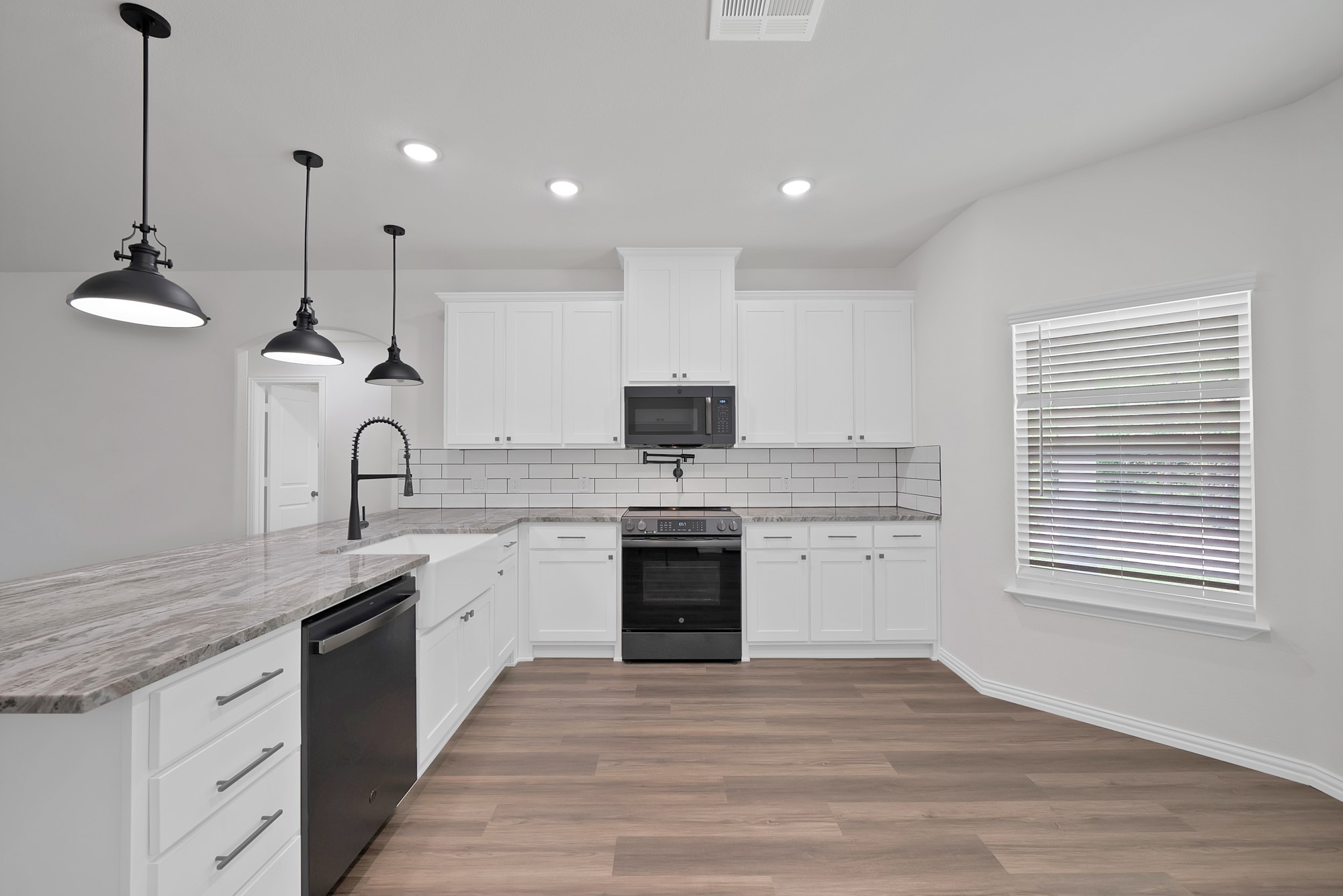 128 Sedona Creek Court Poolville TX 76487