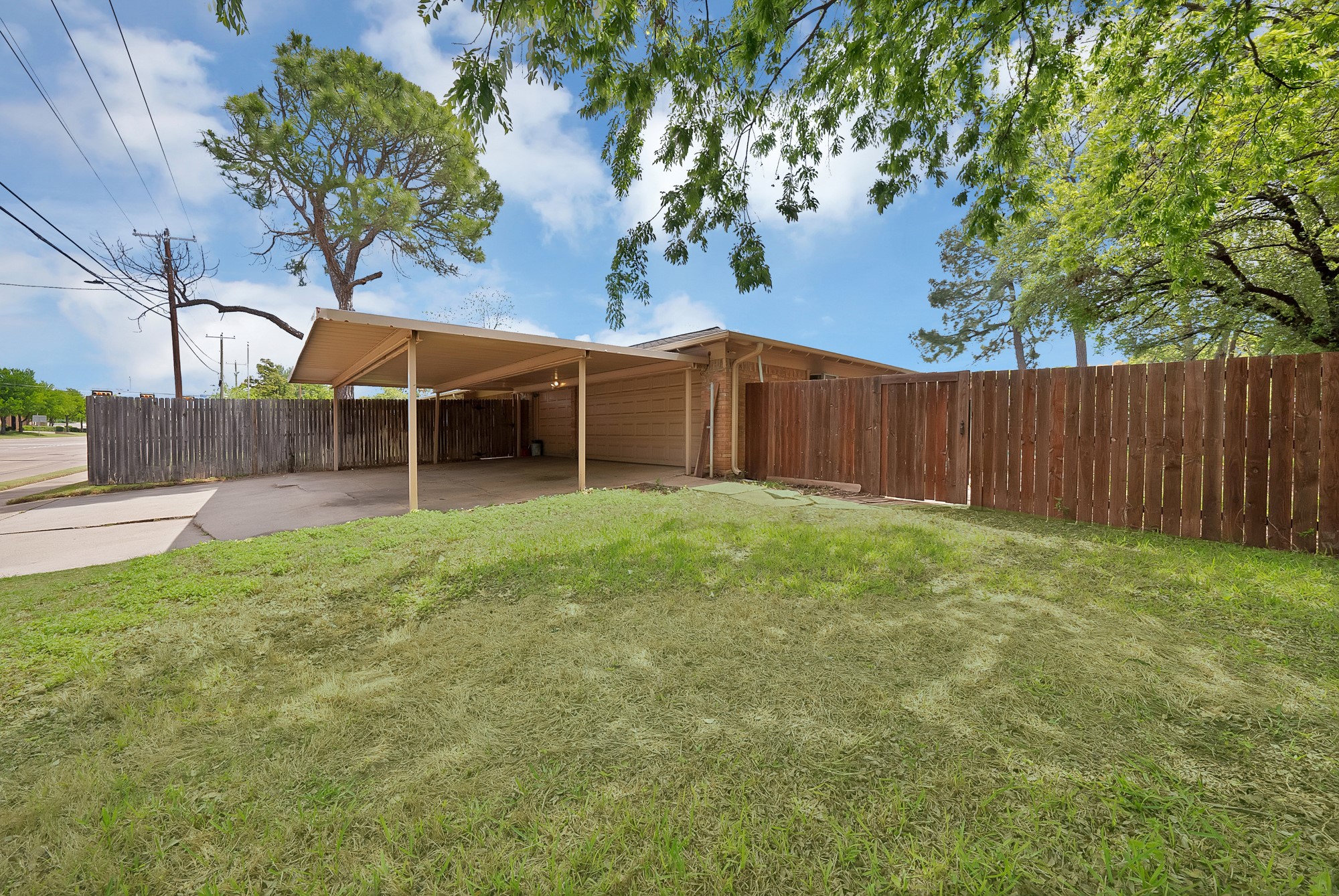 1500 Wagon Wheel Trail Pantego TX 76013