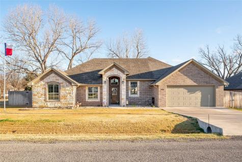 3924 E Chippewa Trail Granbury TX 76048