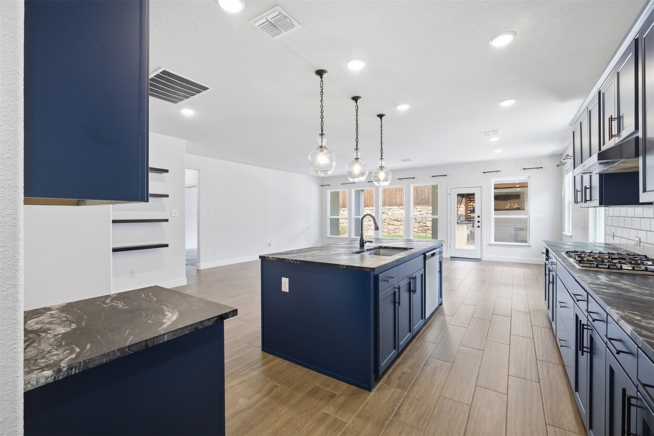 201 Savannah Lane Oak Point TX 75068