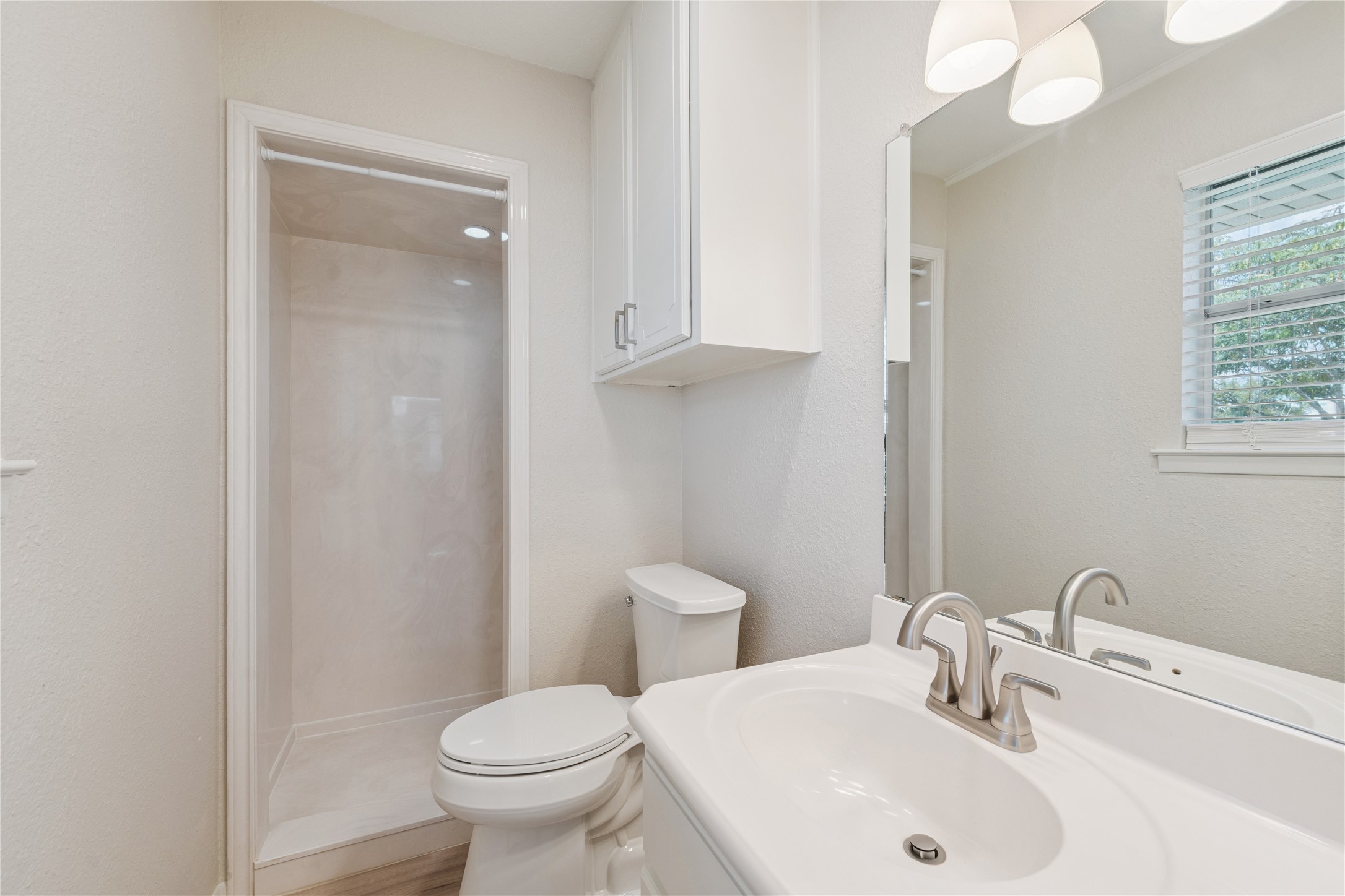 1006 Eagle Drive Eddy TX 76524