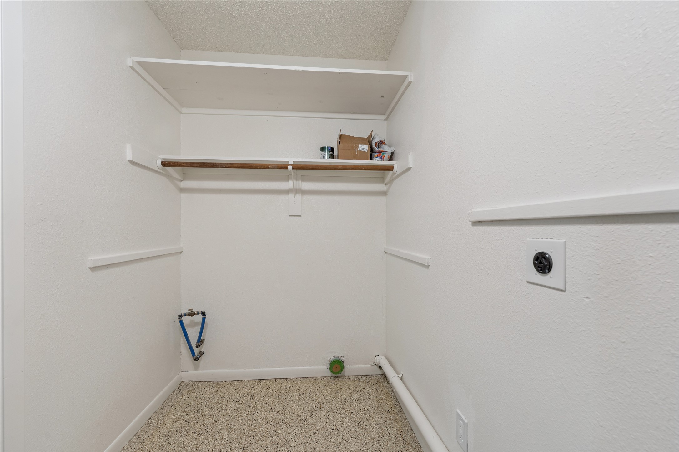 1006 Eagle Drive Eddy TX 76524