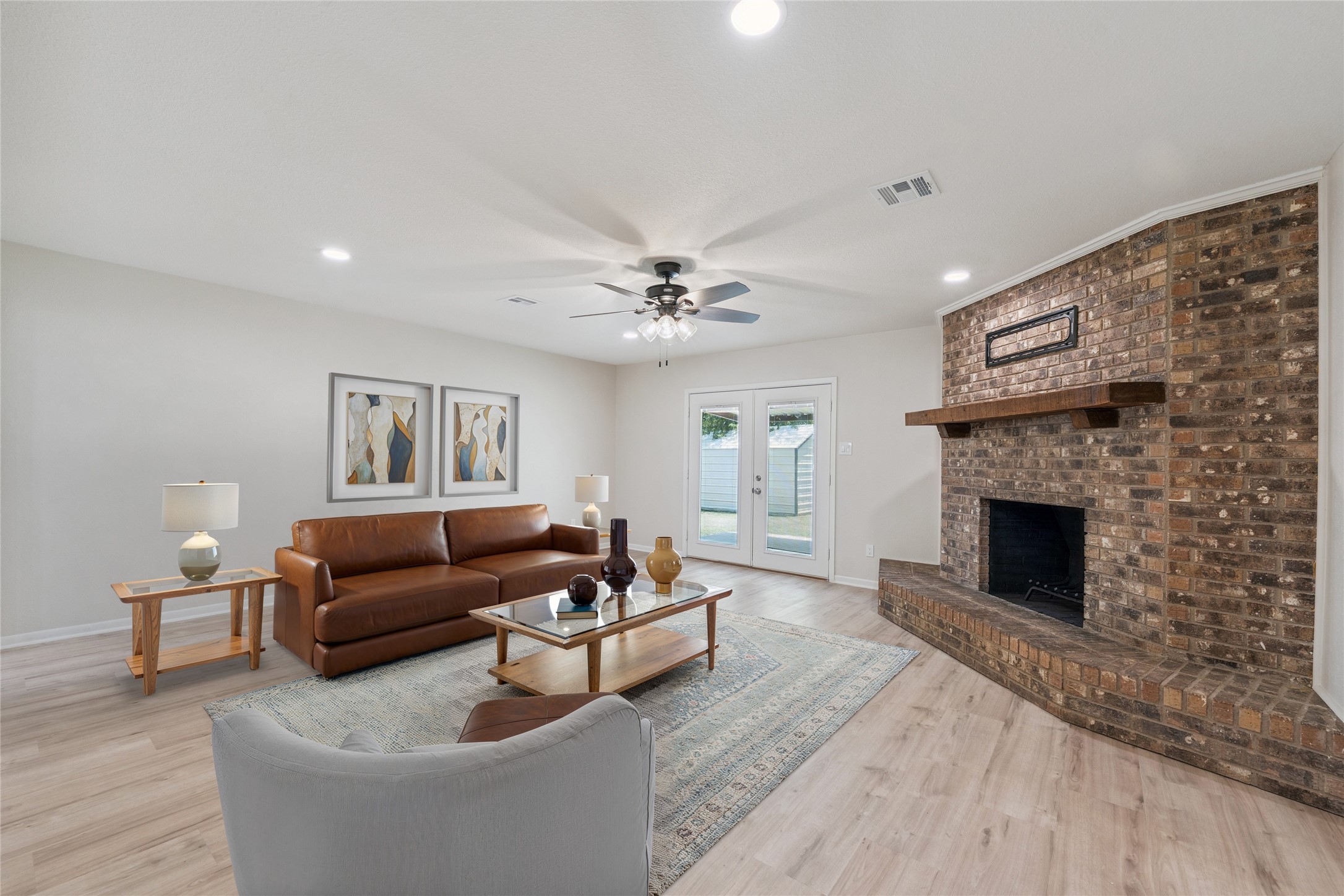 1006 Eagle Drive Eddy TX 76524