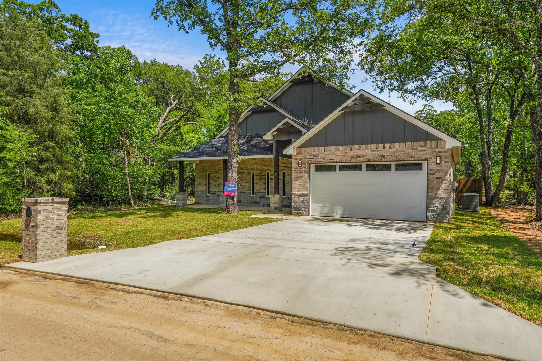 108 Parkside Drive Trinidad TX 75163