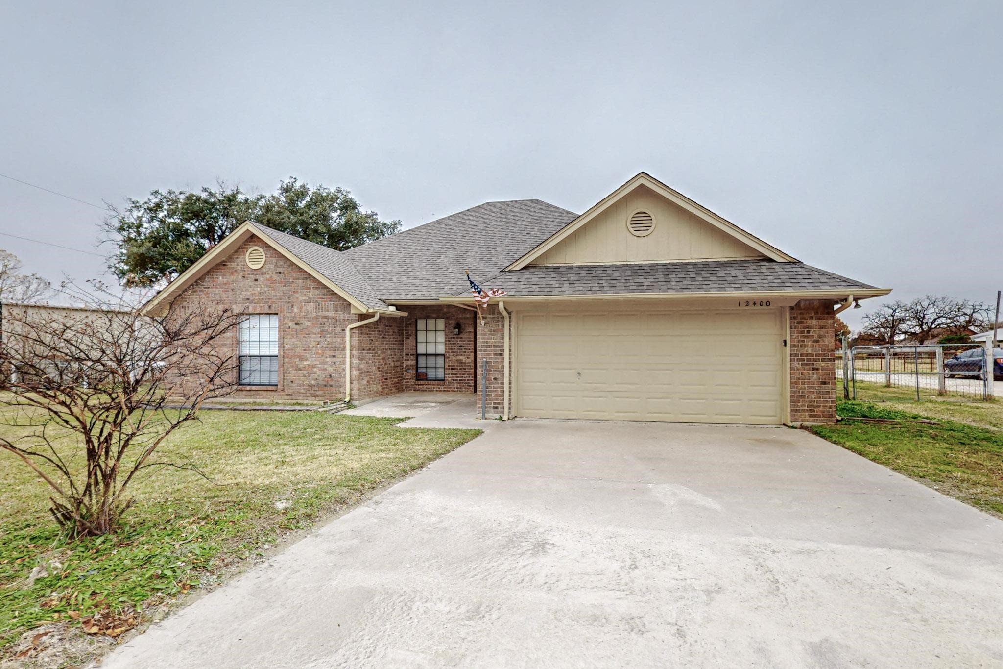 12400 J Rendon Road Burleson TX 76028