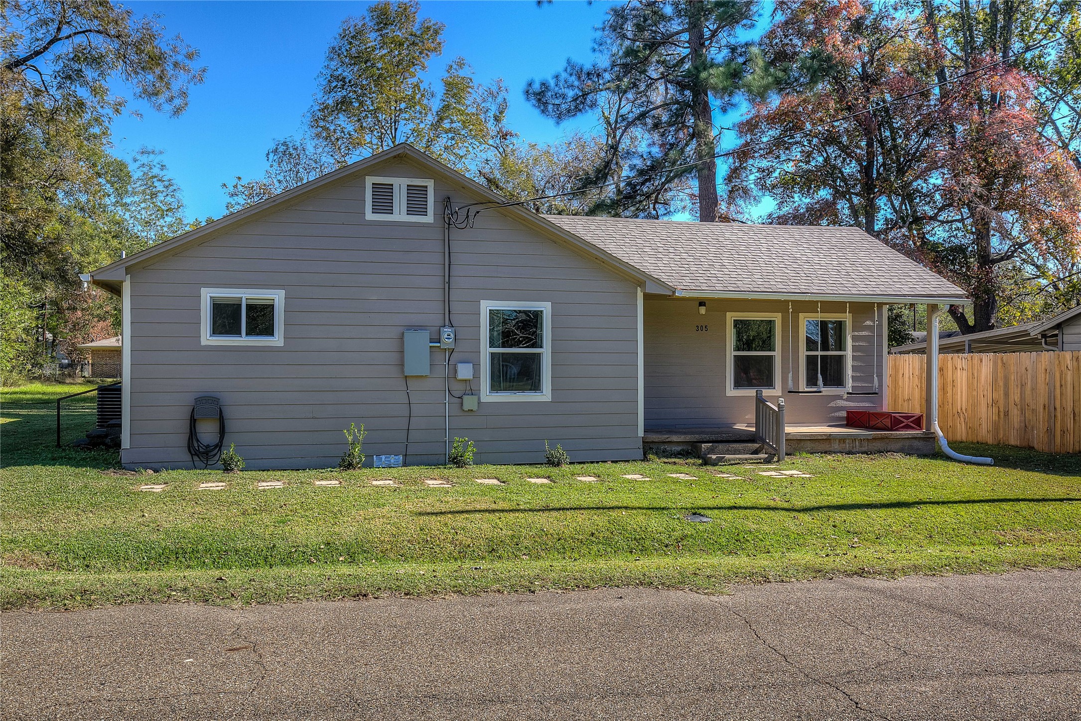 305 S Franklin Street Winnsboro TX 75494