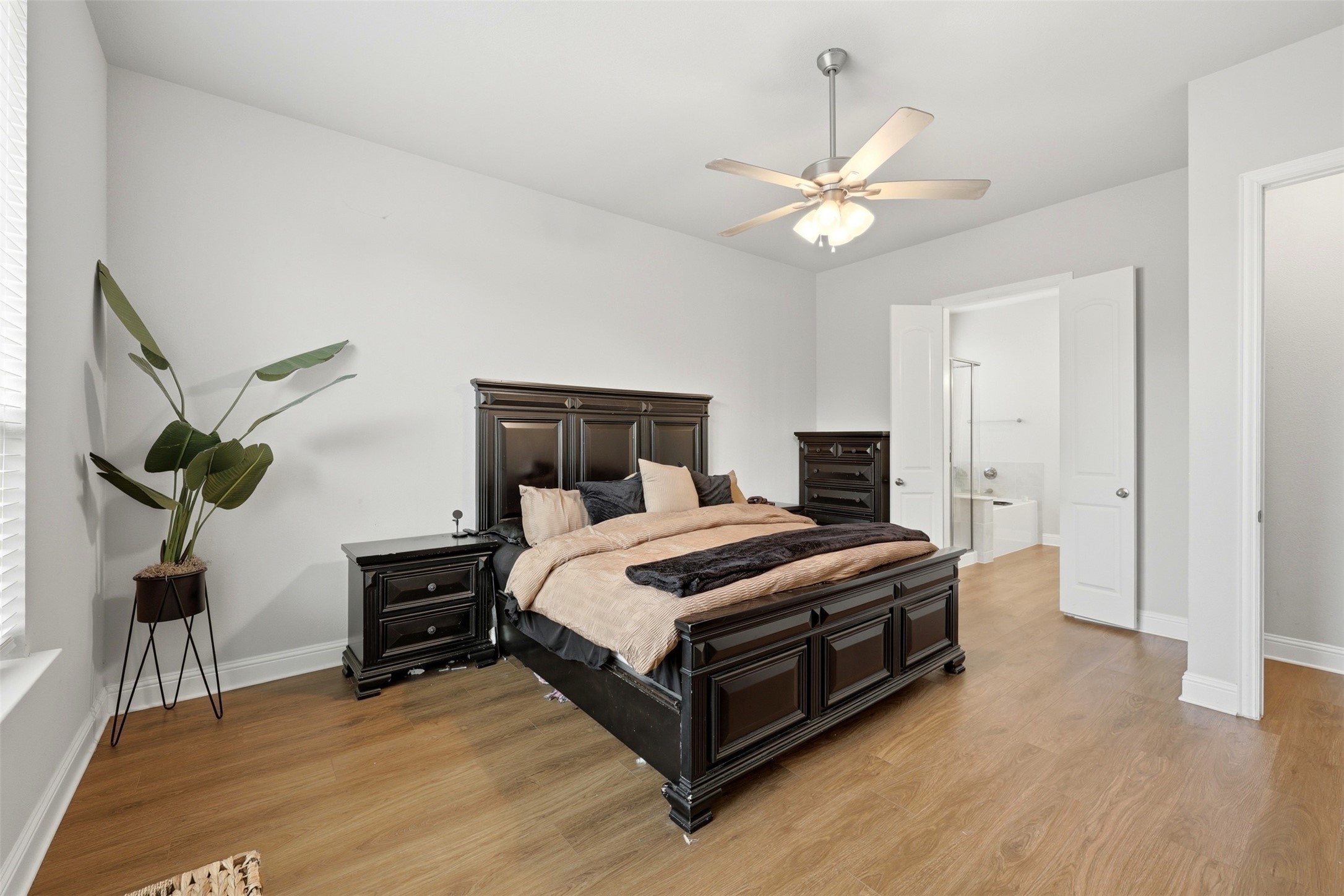 2352 High Plain Lane Waxahachie TX 75167