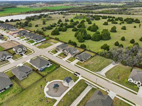 2352 High Plain Lane Waxahachie TX 75167
