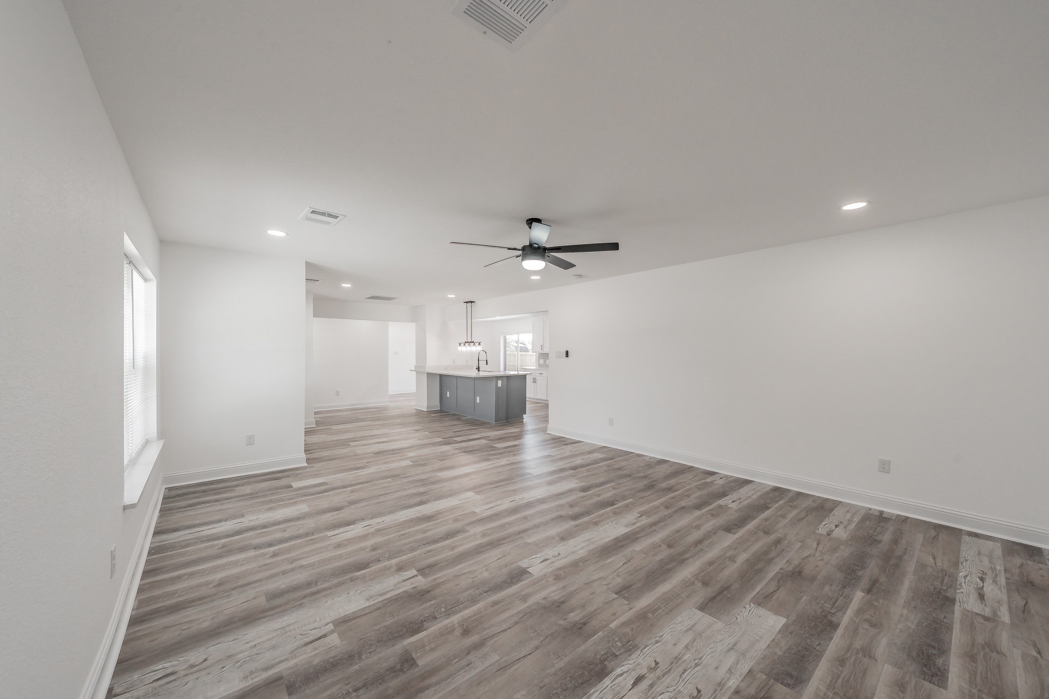 207 N Hickory Street Venus TX 76084
