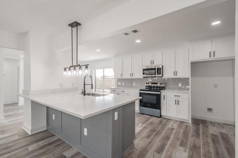 207 N Hickory Street Venus TX 76084