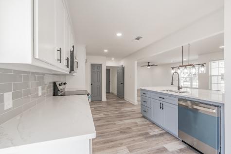 207 N Hickory Street Venus TX 76084