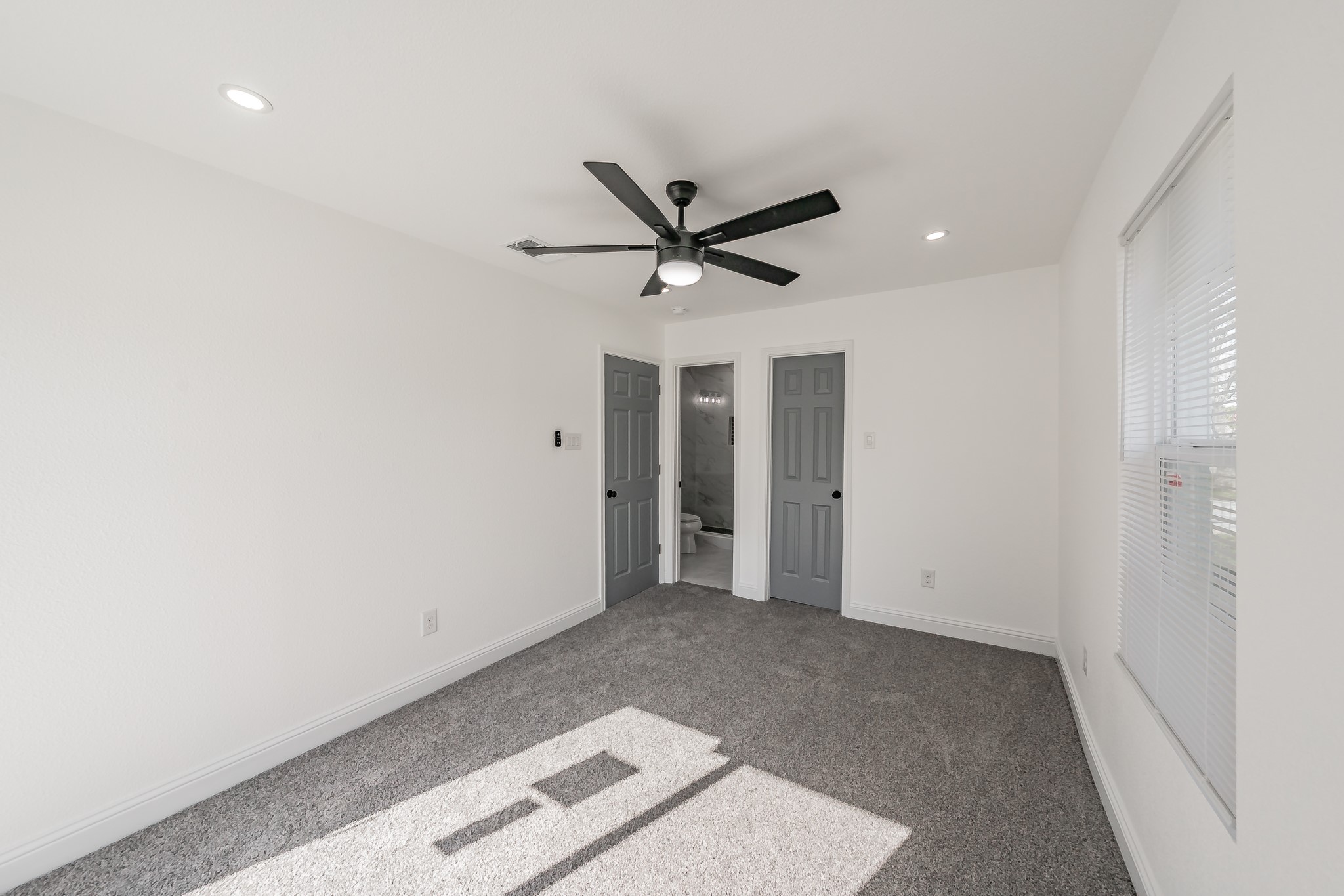 207 N Hickory Street Venus TX 76084
