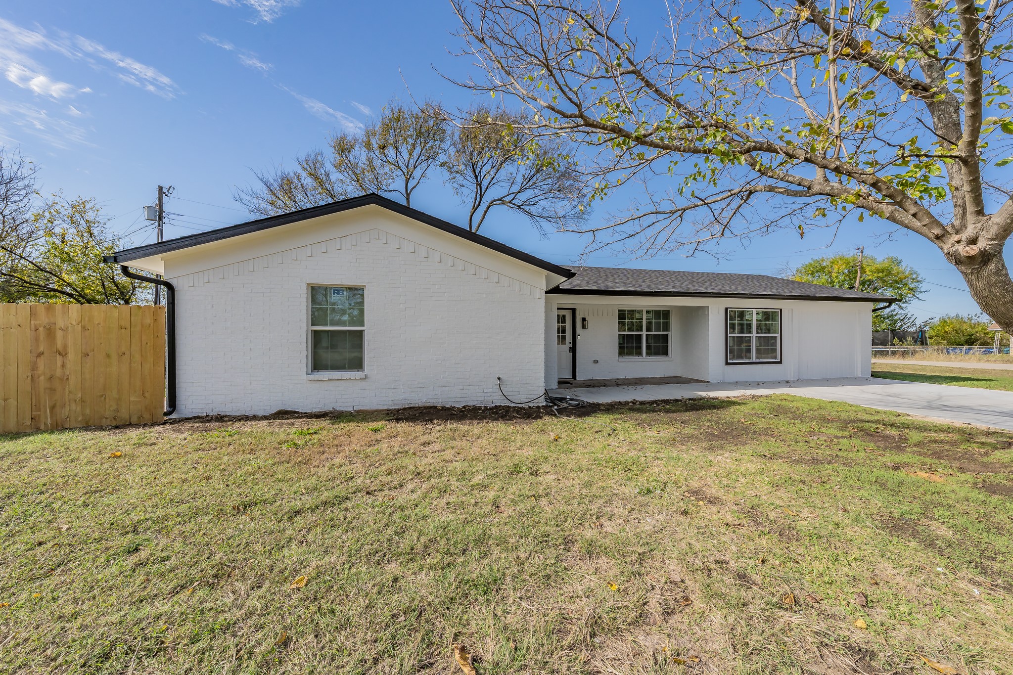 207 N Hickory Street Venus TX 76084