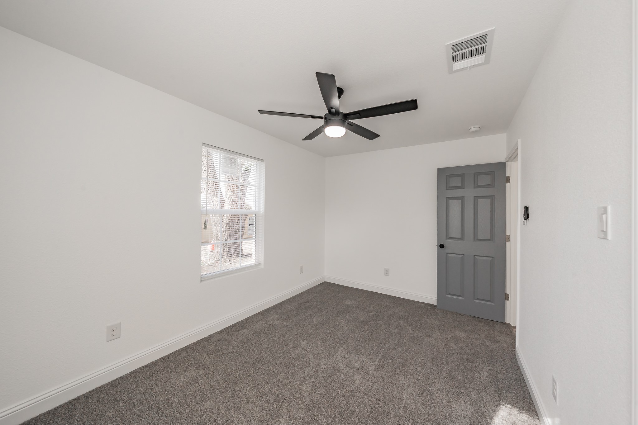 207 N Hickory Street Venus TX 76084