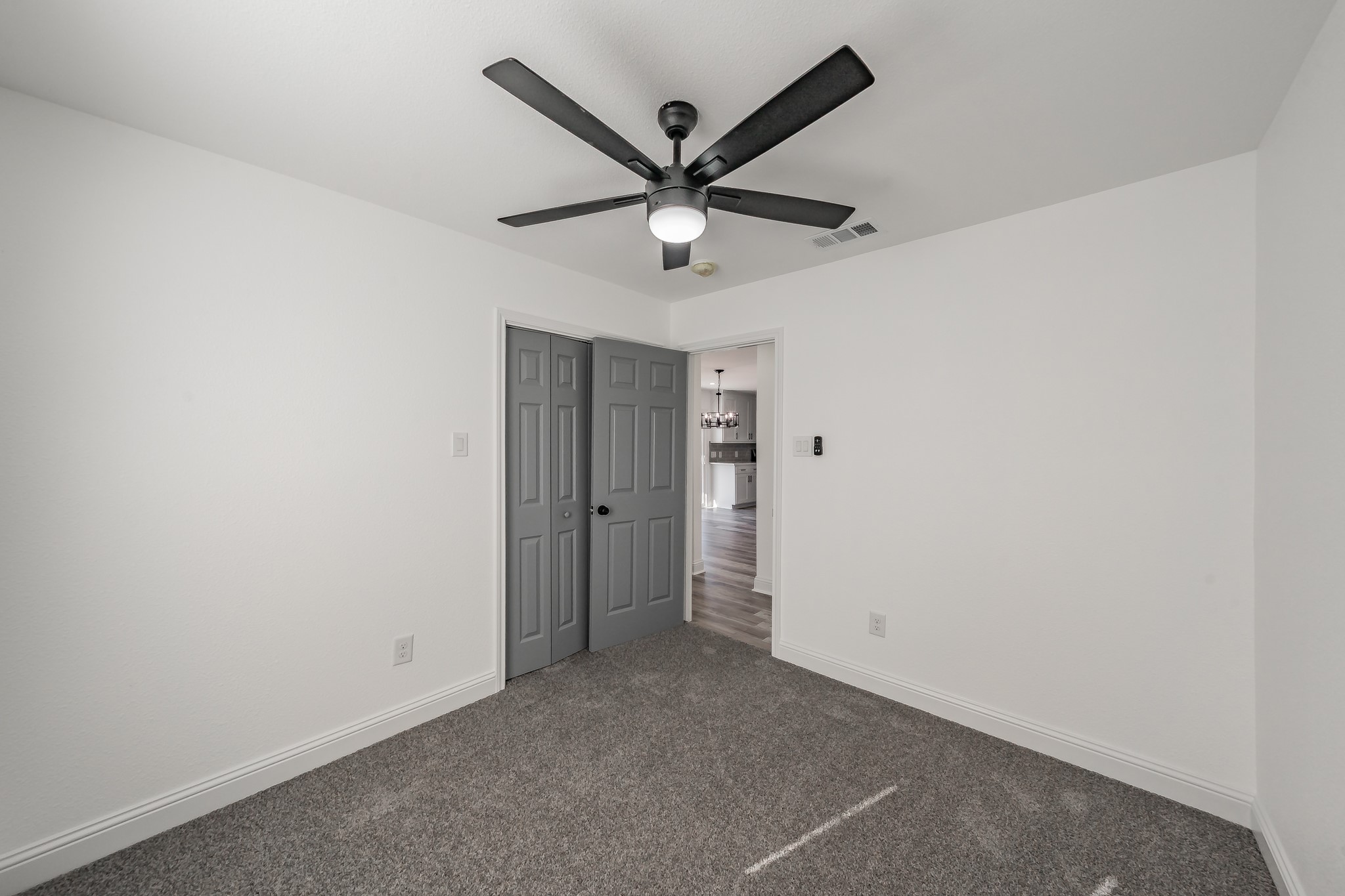 207 N Hickory Street Venus TX 76084