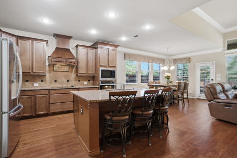 2312 Catherine Lane Mckinney TX 75071