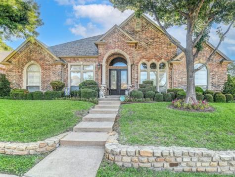 8200 Edgemont Court North Richland Hills TX 76182