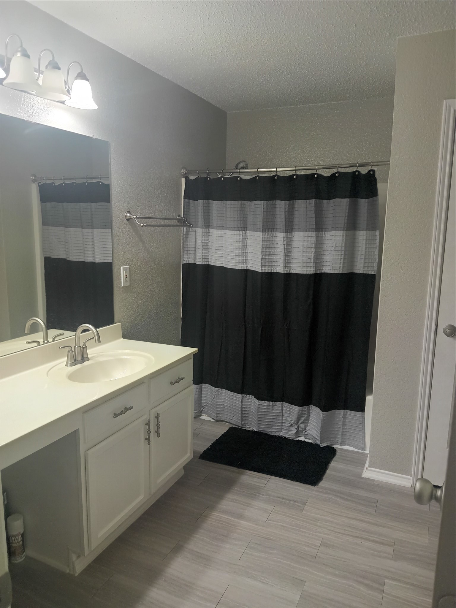 6732 Geyser Trail Watauga TX 76137