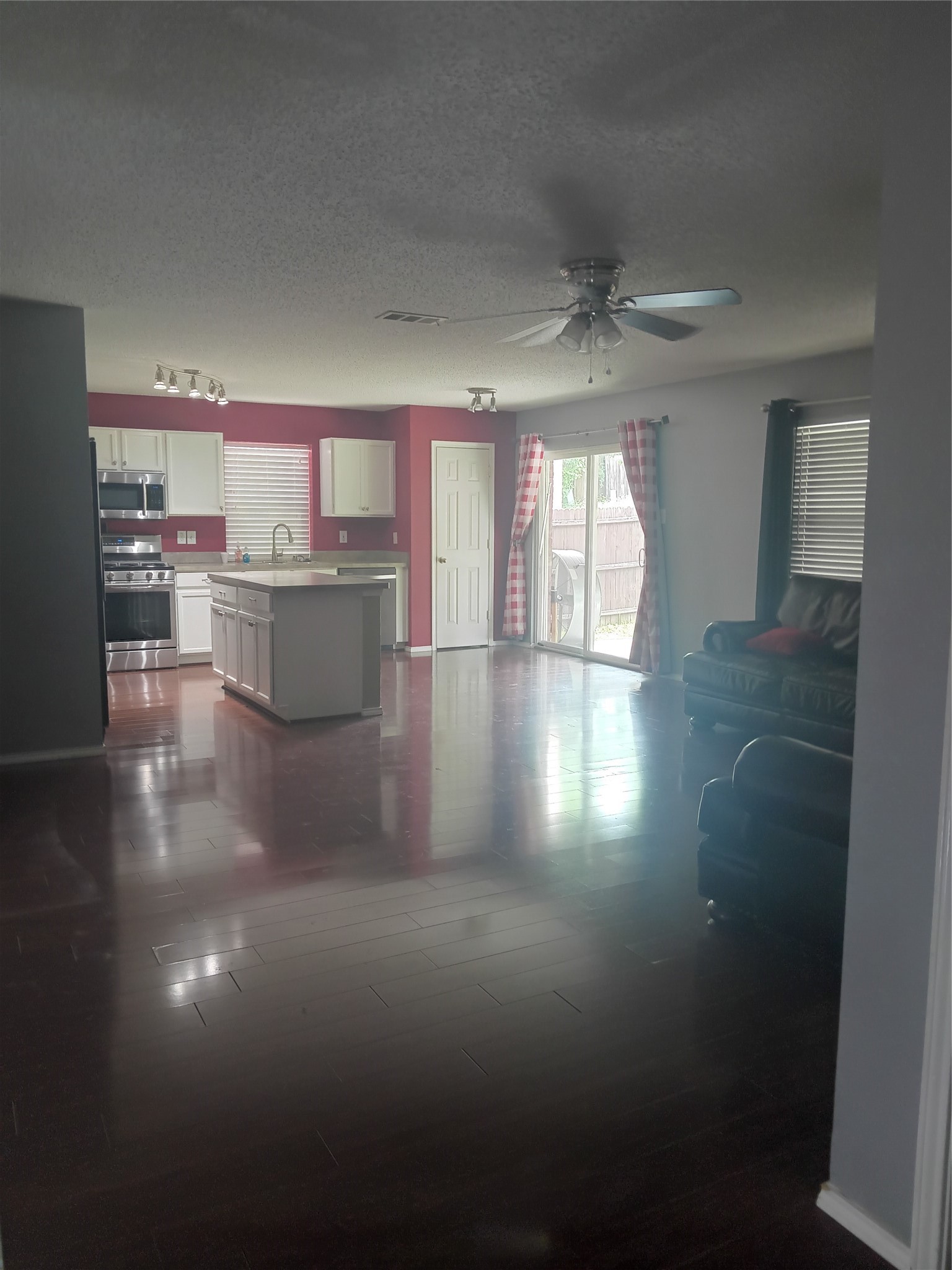 6732 Geyser Trail Watauga TX 76137