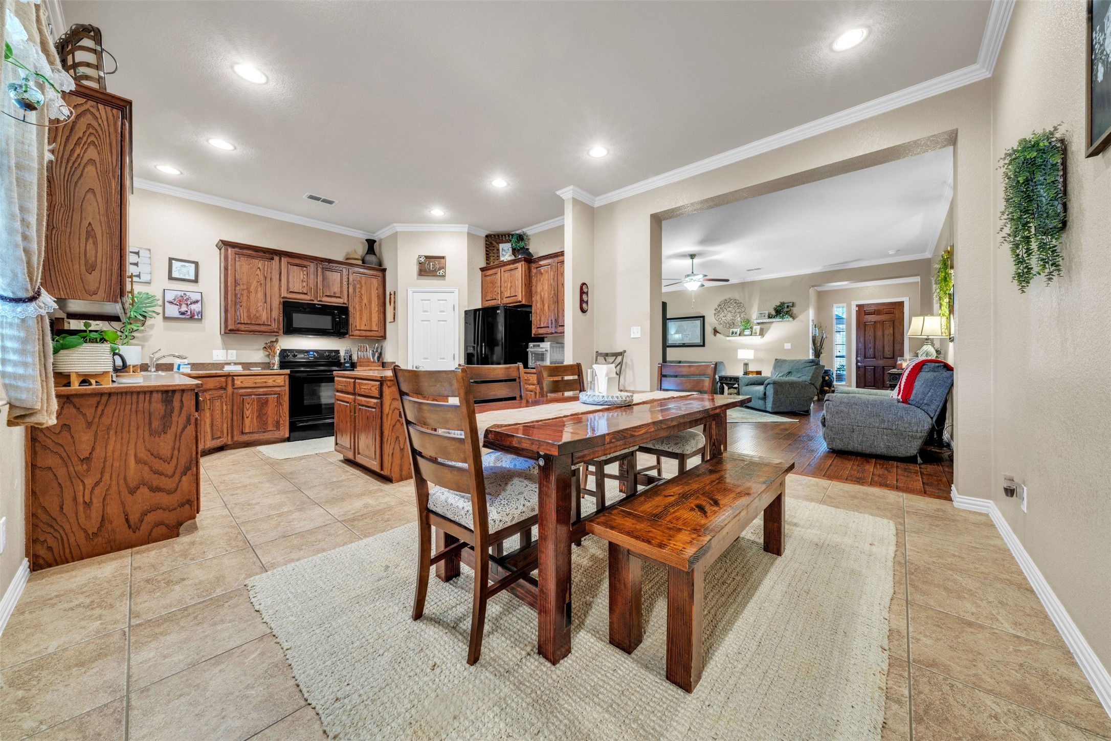 108 Lauren Court Joshua TX 76058