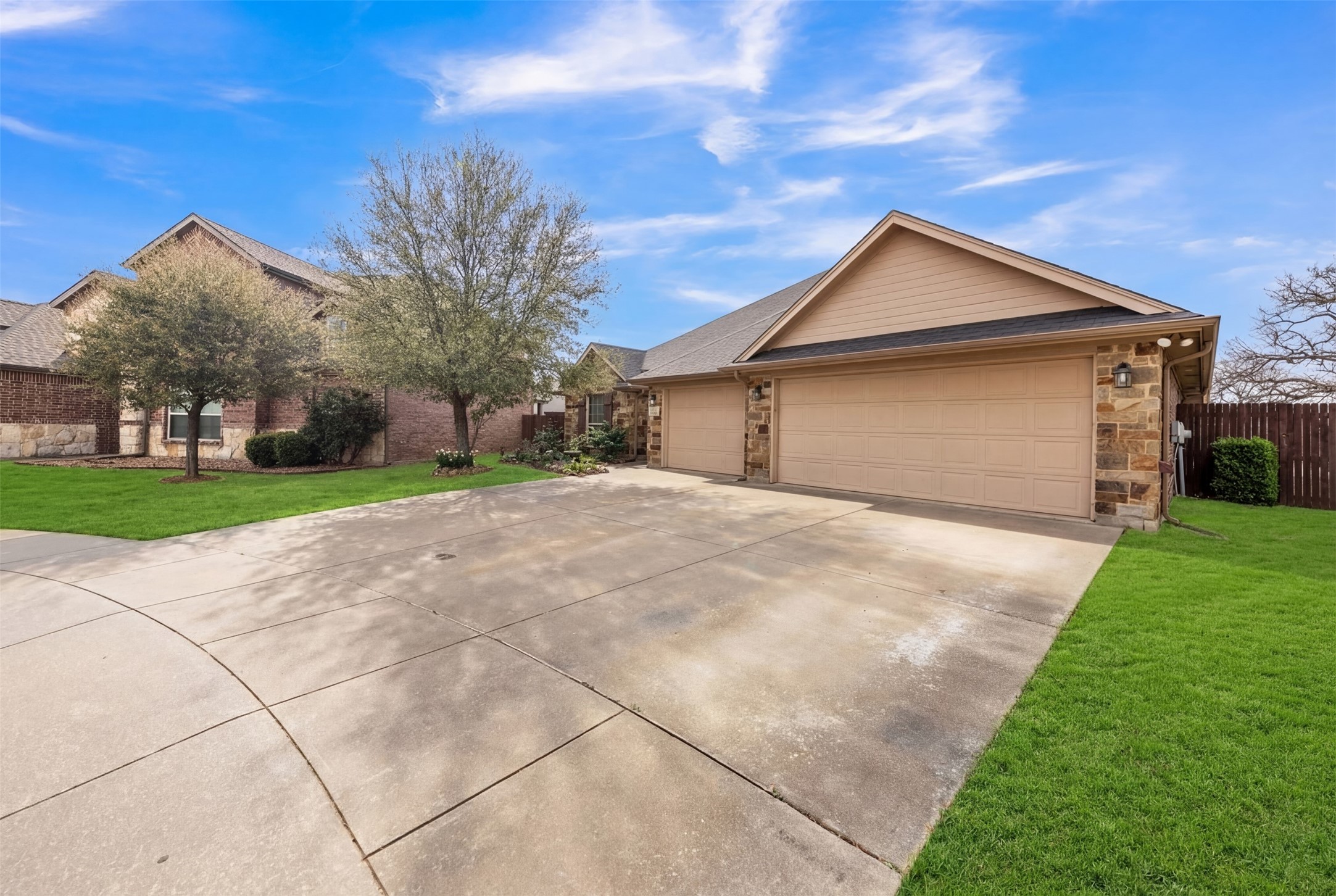 108 Lauren Court Joshua TX 76058