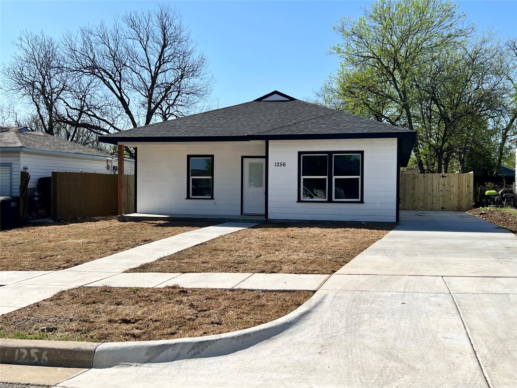 1256 Marion Avenue Fort Worth TX 76104