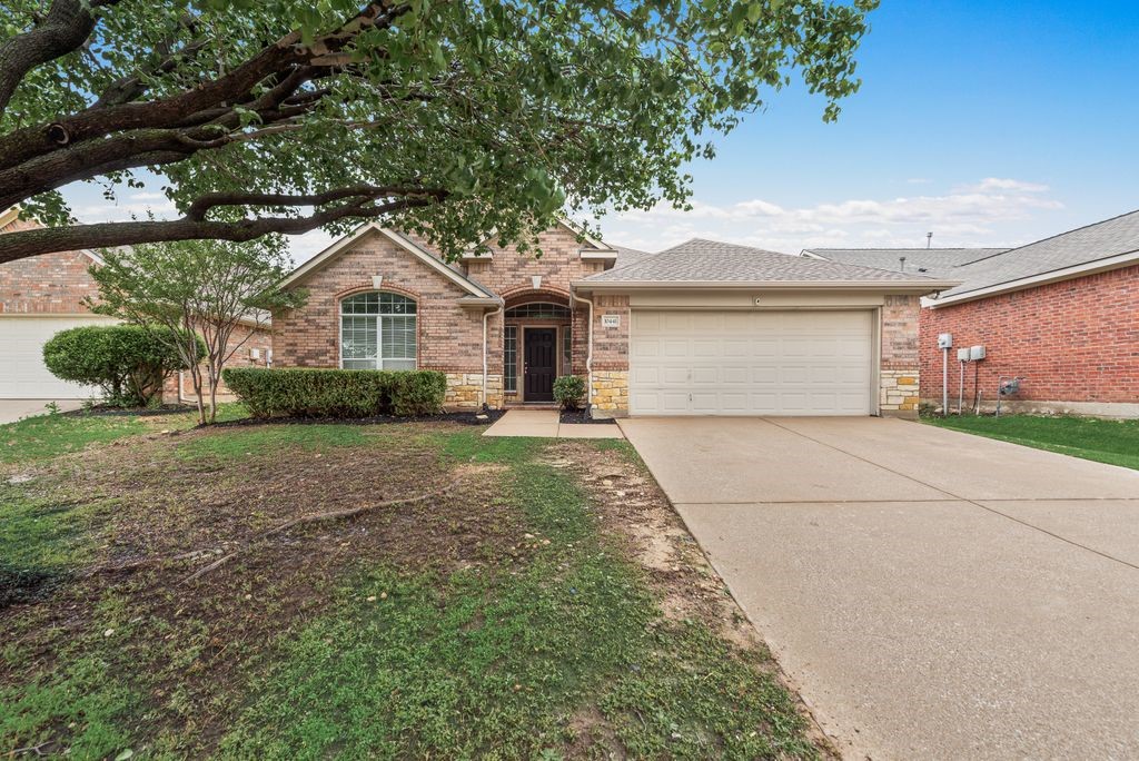 10441 Stoneside Trail Fort Worth TX 76244