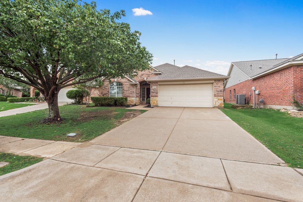 10441 Stoneside Trail Fort Worth TX 76244