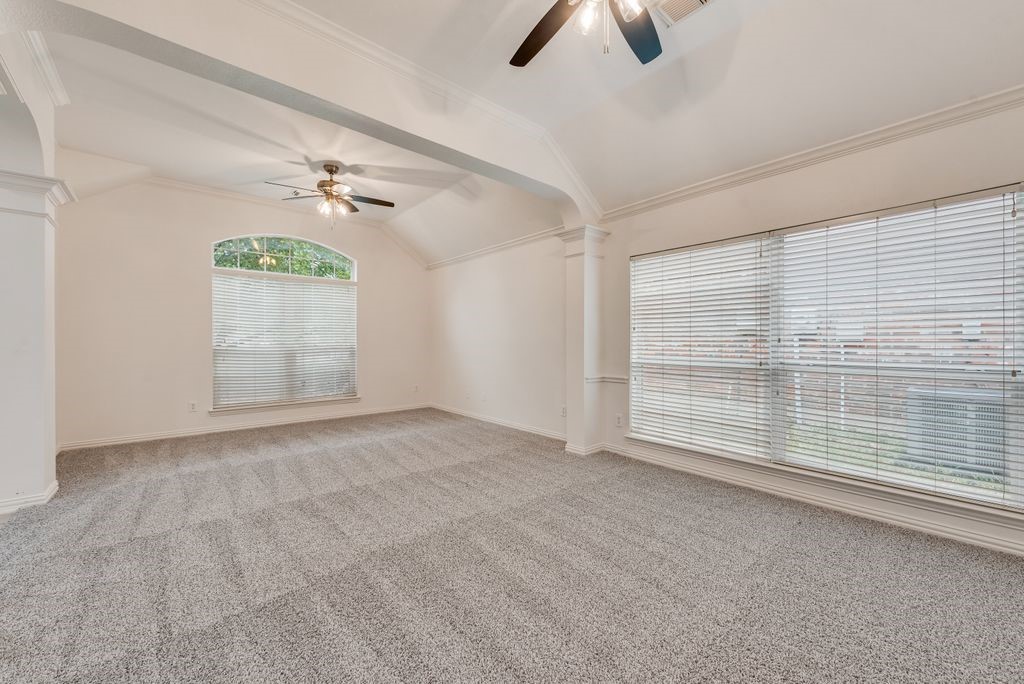 10441 Stoneside Trail Fort Worth TX 76244