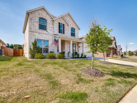 1232 Rushmore Drive Burleson TX 76028