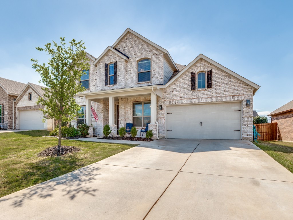 1232 Rushmore Drive Burleson TX 76028