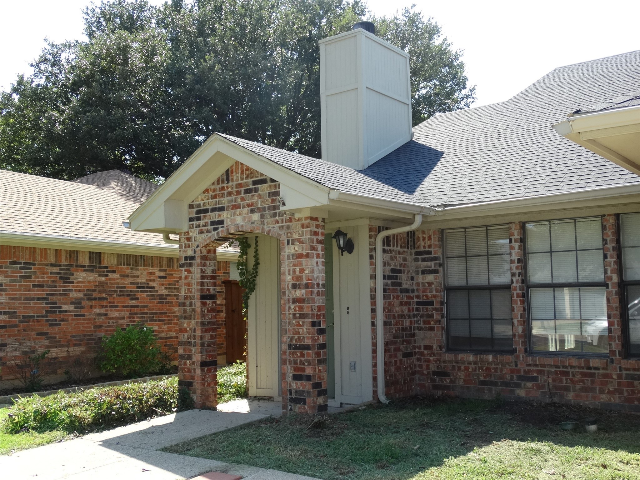 5934 Sterling Green Trail Arlington TX 76017