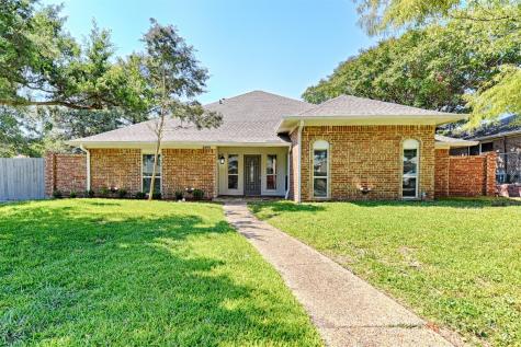 2901 Anatole Court Garland TX 75043
