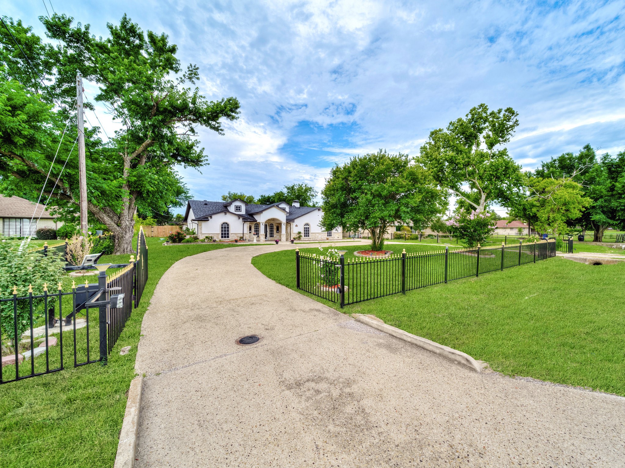320 E Tripp Road Sunnyvale TX 75182