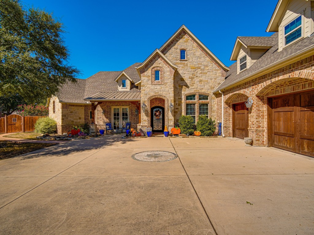 107 Water Garden Drive Waxahachie TX 75165