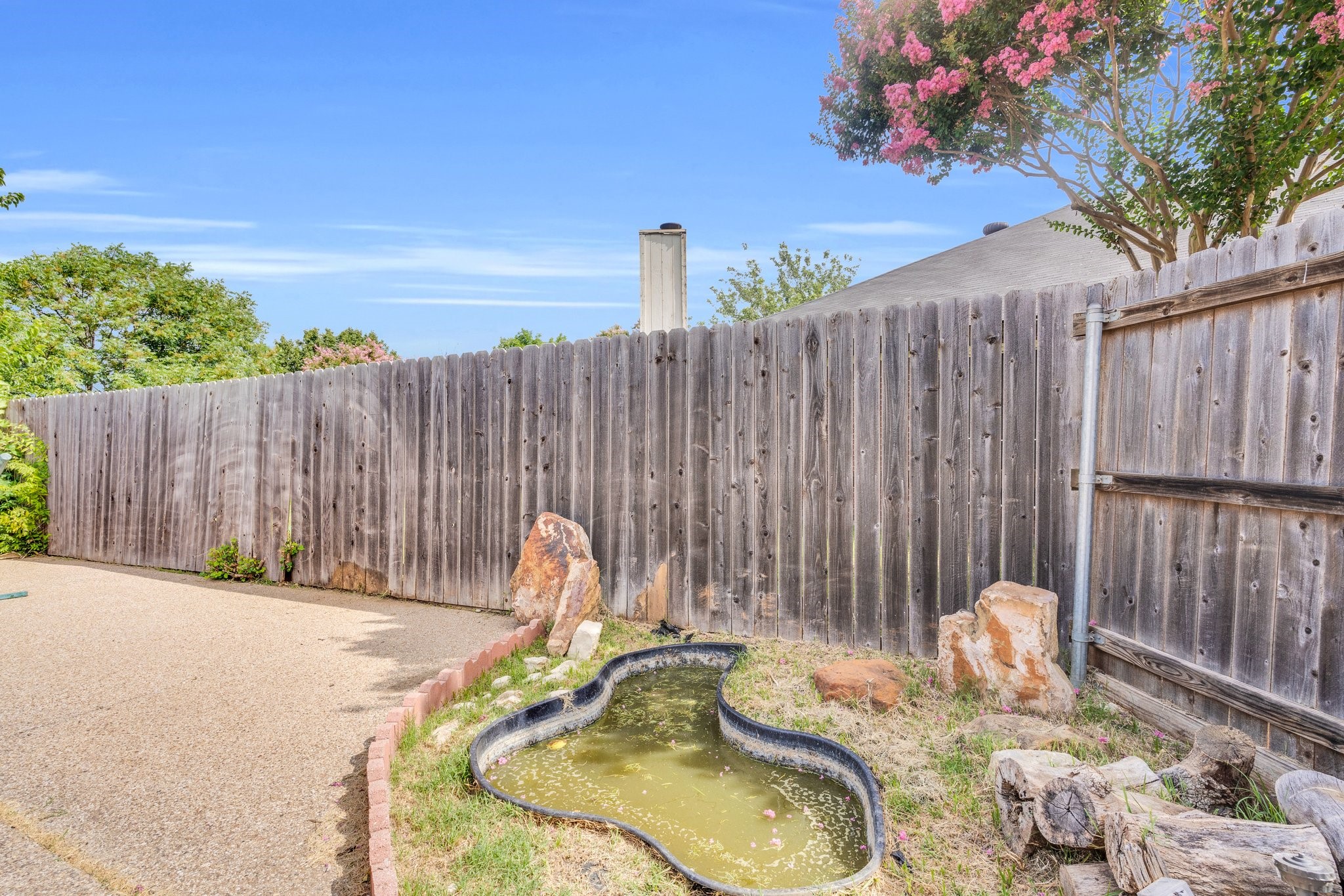 1006 Darren Drive Burleson TX 76028