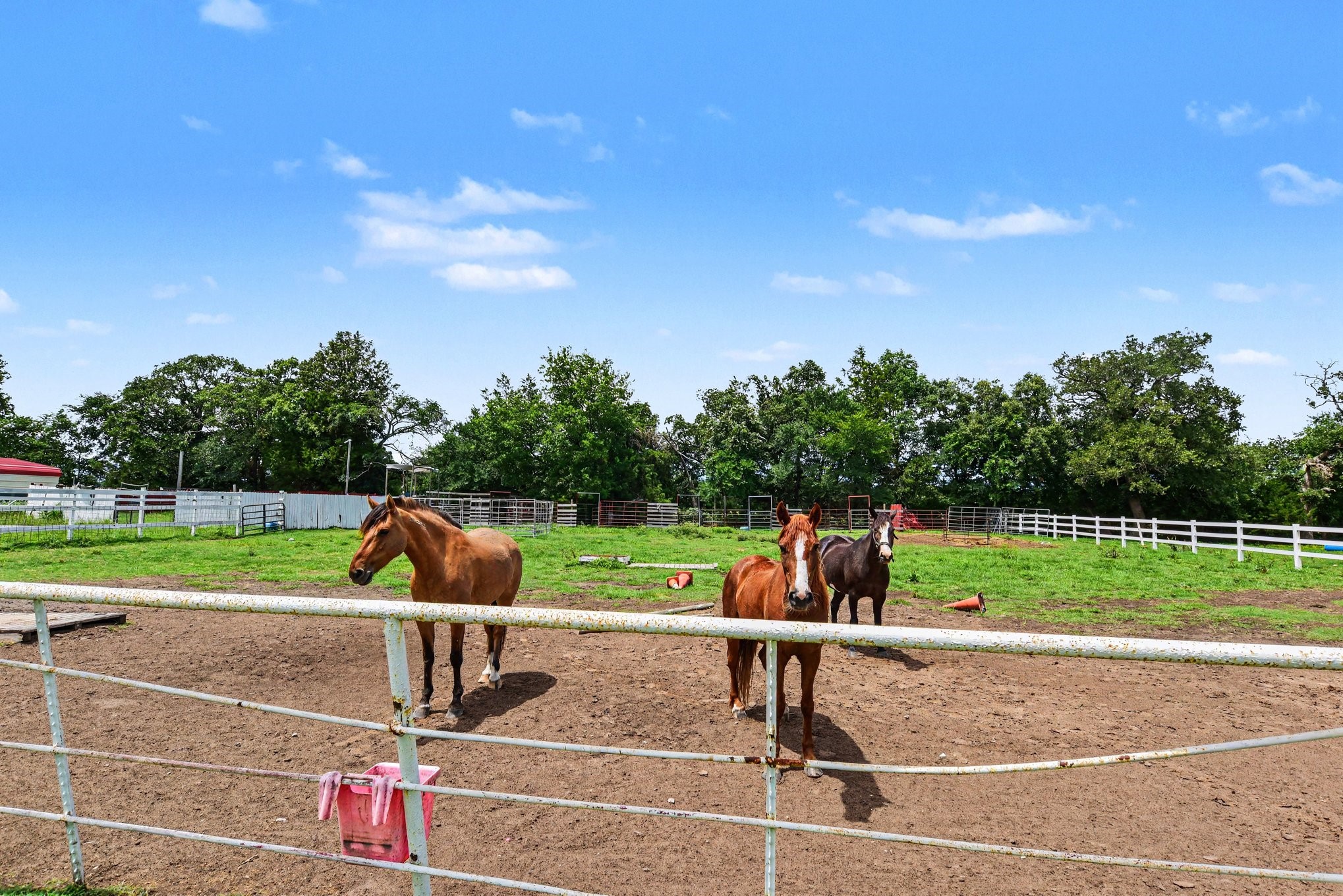 1814 County Road 121 Kaufman TX 75142
