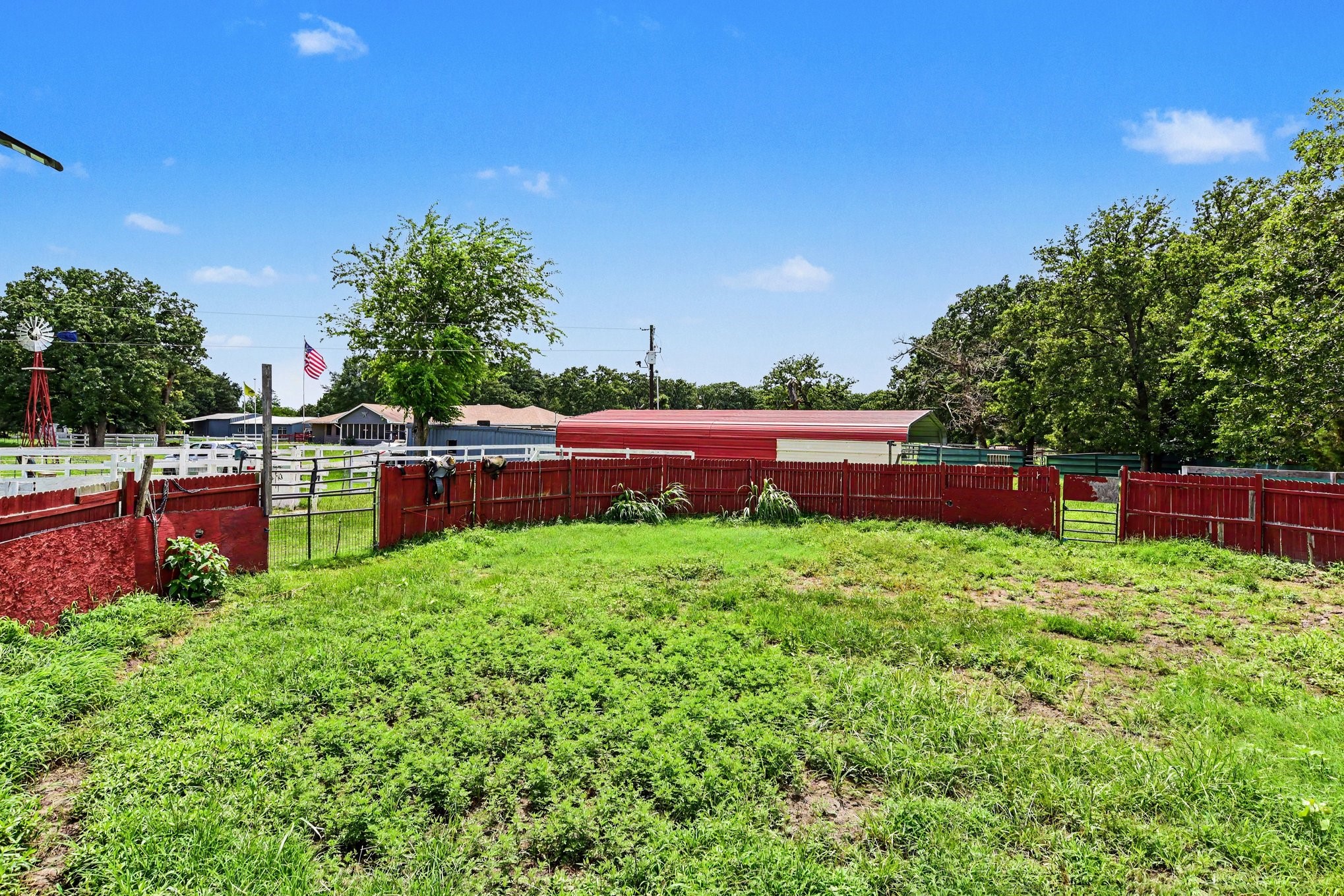 1814 County Road 121 Kaufman TX 75142