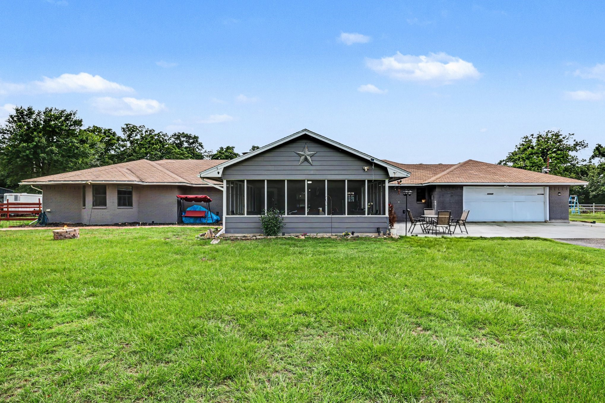 1814 County Road 121 Kaufman TX 75142