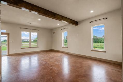 412 Vz County Road 1413 Van TX 75790