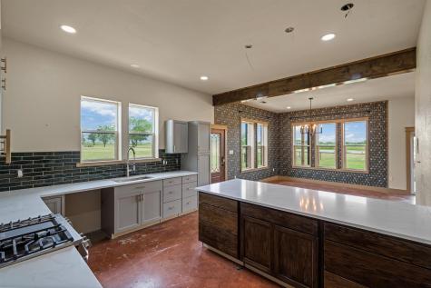 412 Vz County Road 1413 Van TX 75790