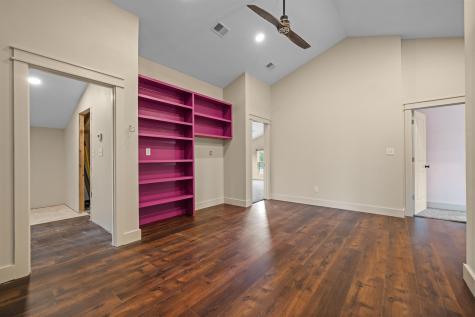 412 Vz County Road 1413 Van TX 75790